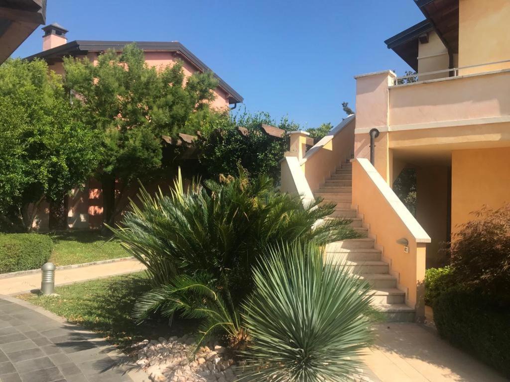 Luxury Apartments - Le Fate - Residence With Pool Manerba del Garda Extérieur photo