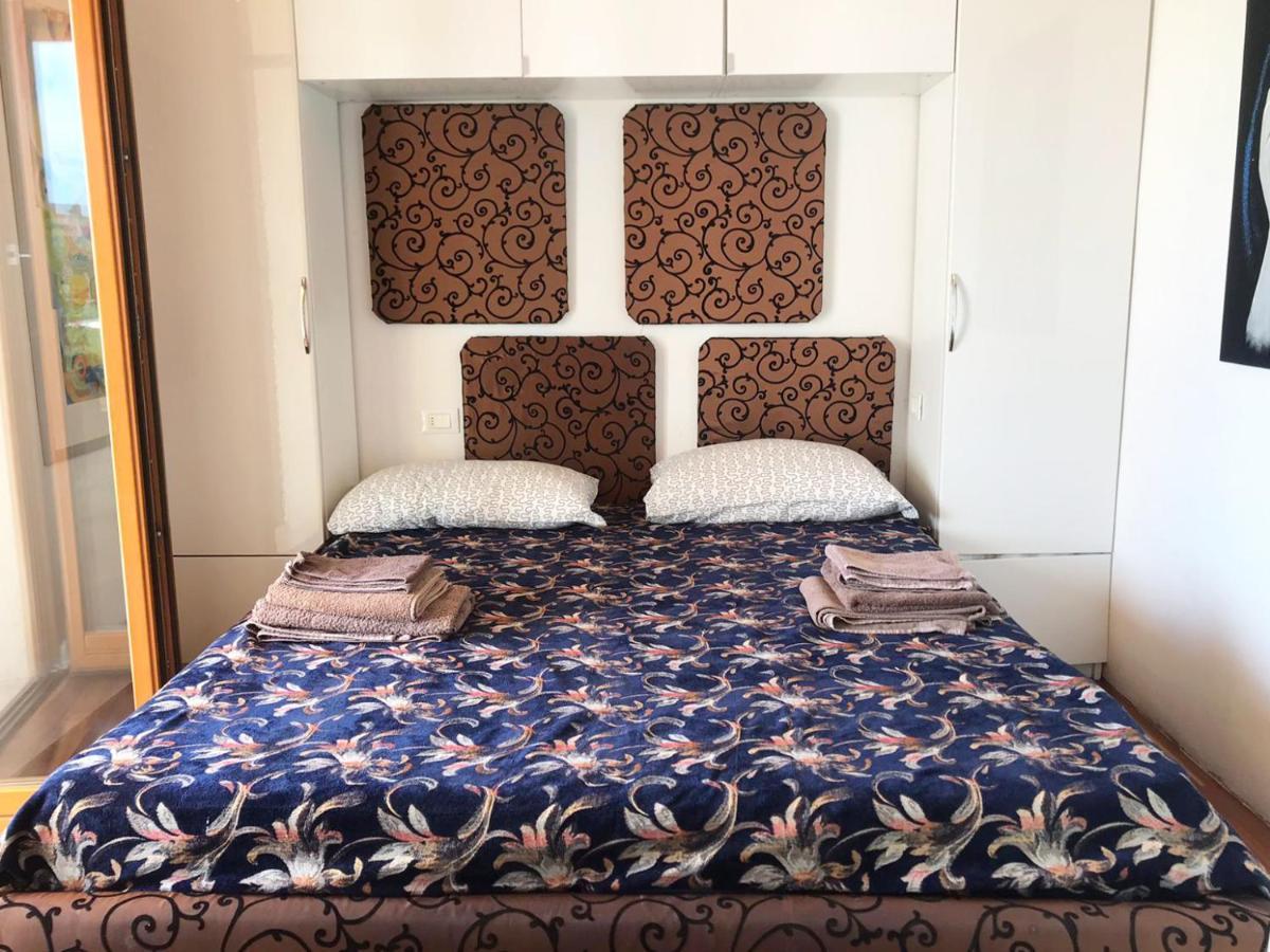 Luxury Apartments - Le Fate - Residence With Pool Manerba del Garda Extérieur photo