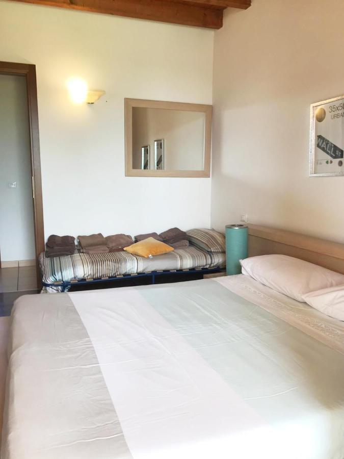 Luxury Apartments - Le Fate - Residence With Pool Manerba del Garda Extérieur photo